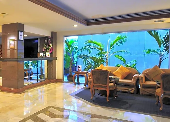 Le Siam Silom By Pcl ホテル 4*